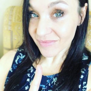 Meet your Posher, Elena